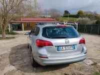 Usata Opel Astra 110 CV (80 kW) 2011 Grigio Station wagon
