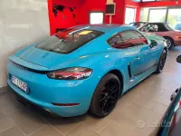 Usata Porsche 718 Cayman 299 CV (219 kW) 2019 Blu Coupé