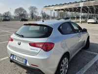 Usata Alfa Romeo Giulietta 120 CV (88 kW) 2018 Argento Utilitaria