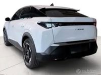 Usata Peugeot e-3008 154 kW (210 CV) 2024 Bianco SUV
