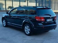 Usata Dodge Journey 140 CV (102 kW) 2010 Nero SUV