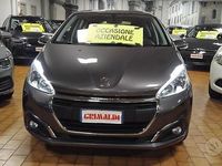 Usata Peugeot 208 Active 102 CV (75 kW) 2019 Grigio scuro / metallizzato Utilitaria
