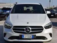 Usata Mercedes B180 Business 116 CV (85 kW) 2022 Bianco Utilitaria