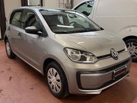 Usata VW up! Move 68 CV (50 kW) 2017 Grigio Utilitaria