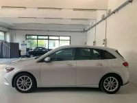 Usata Mercedes B200 163 CV (119 kW) 2019 Argento Utilitaria