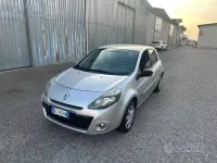 Usata Renault Clio IV Dynamique 103 CV (75 kW) 2012 Grigio Berlina