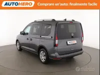 Usata VW Caddy Life 114 CV (83 kW) 2022 Grigio Monovolume