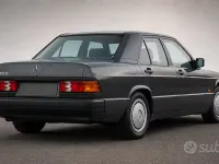 Usata Mercedes 190 109 CV (80 kW) 1992 Nero Berlina