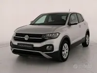 Usata VW T-Cross Style 95 CV (69 kW) 2019 Argento SUV