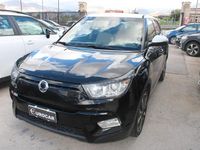 Usata Ssangyong (KGM) Tivoli 115 CV (84 kW) 2015 Nero SUV
