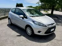 Usata Ford Fiesta Titanium 82 CV (60 kW) 2009 Berlina