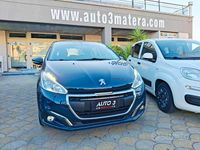 Begagnad Peugeot 208 75 HK (55 kW) 2017 Blå Halvkombi