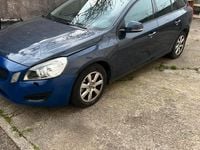 Usata Volvo V60 114 CV (83 kW) 2011 Blu Station wagon