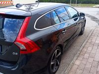 Usata Volvo V60 R-Design 136 CV (100 kW) 2012 Nero Station wagon