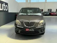 Usata Lancia Musa 95 CV (69 kW) 2011 Grigio Monovolume