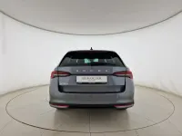 Usata Skoda Octavia Style 150 CV (110 kW) 2025 Grigio graphite metallizzato Station wagon