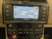 Usata Jaguar XE 179 CV (131 kW) 2017 Nero Berlina