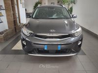 Usata Kia Stonic 97 CV (71 kW) 2018 Grigio SUV