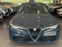Usata Alfa Romeo Giulia Business 180 CV (132 kW) 2016 Blu Berlina