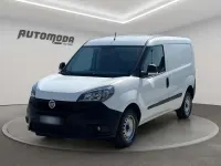Usata Fiat Doblò 95 CV (69 kW) 2021 Bianco Monovolume