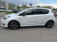 Używany Opel Corsa S 150 KM (110 kW) 2017 Biały Sedan/Limuzyna