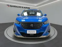 Usata Peugeot 2008 Allure 102 CV (75 kW) 2021 Blu/azzurro SUV