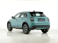 Usata Fiat 600 145 CV (106 kW) 2025 Azzurro SUV