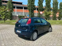 Usata Fiat Punto 69 CV (50 kW) 2011 Nero Utilitaria