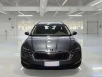 Usata Skoda Octavia Executive 150 CV (110 kW) 2021 Grigio Station wagon