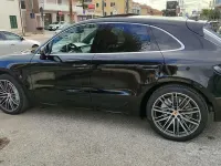 Usata Porsche Macan Turbo 441 CV (324 kW) 2020 Nero metallizzato SUV