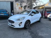 Usata Ford Fiesta Titanium 86 CV (63 kW) 2020 Bianco Utilitaria