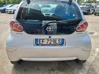 Usata Toyota Aygo Sol 68 CV (50 kW) 2010 Grigio Utilitaria