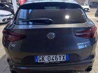 Usata Alfa Romeo Stelvio Veloce 210 CV (154 kW) 2022 Grigio SUV