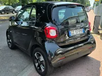 Usata Smart ForTwo Coupé 41 kW (56 CV) 2020 Nero Utilitaria