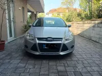 Usata Ford Focus 115 CV (84 kW) 2012 Grigio Berlina