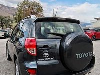 Usata Toyota RAV4 Luxury 177 CV (130 kW) 2006 Grigio SUV