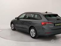 Usata Skoda Octavia Executive 116 CV (85 kW) 2022 Grigio Station wagon