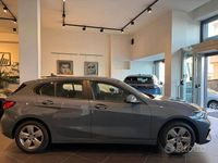 Usata BMW 116 109 CV (80 kW) 2022 Grigio Utilitaria