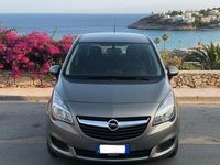 Usata Opel Meriva 120 CV (88 kW) 2014 Grigio Monovolume
