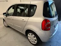 Usata Renault Modus Dynamique 75 CV (55 kW) 2009 Grigio Monovolume