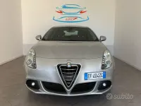 Usata Alfa Romeo Giulietta Distinctive 120 CV (88 kW) 2011 Grigio Utilitaria