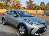 Usata Toyota C-HR Active 98 CV (72 kW) 2024 Grigio SUV