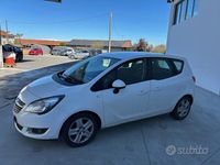 Usata Opel Meriva 110 CV (80 kW) 2015 Bianco Monovolume