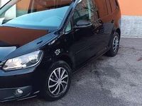 Usata VW Touran Comfortline 105 CV (77 kW) 2013 Nero Monovolume