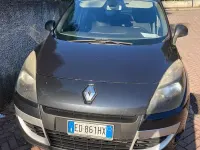 Usata Renault Scénic III 110 CV (80 kW) 2010 Bluazzurro Monovolume