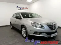 Usata Lancia Delta 120 CV (88 kW) 2009 Argento Utilitaria