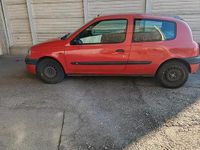 Usata Renault Clio II 1999 Rosso Utilitaria