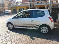 Usata Renault Twingo Night&Day 75 CV (55 kW) 2014 Grigio Utilitaria