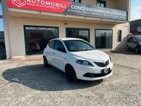 Usata Lancia Ypsilon Silver 69 CV (50 kW) 2021 Bianco Utilitaria