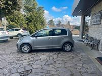 Usata VW up! Move 68 CV (50 kW) 2018 Grigio Utilitaria